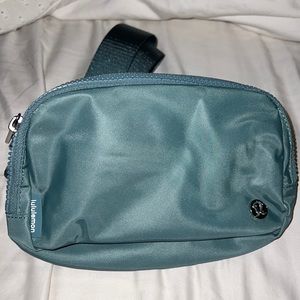 Lululemon belt bag